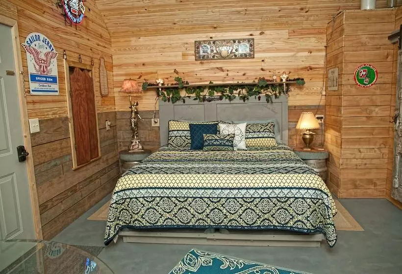 Yellow Rose Inn