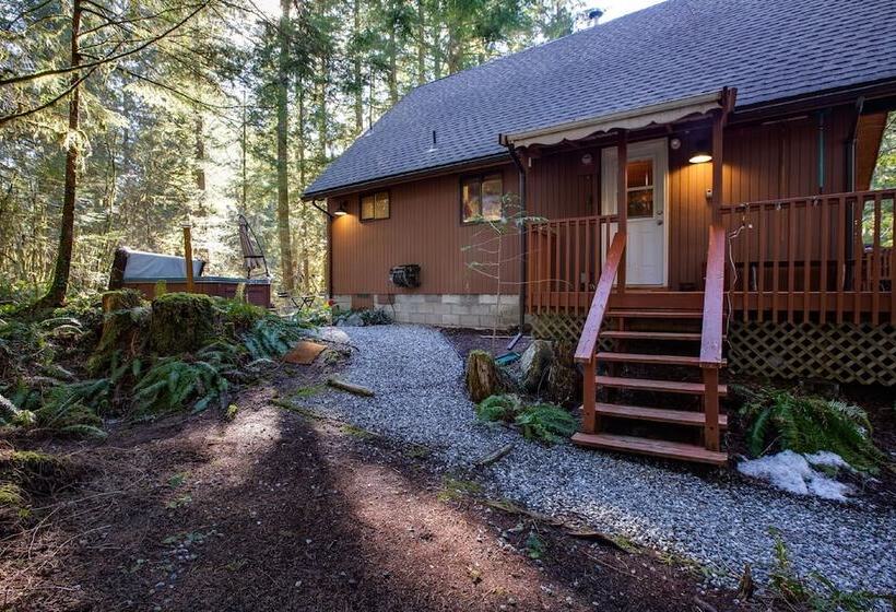 98sl   Hot Tub   Bbq   Pets Ok   Wifi   Sleeps 6