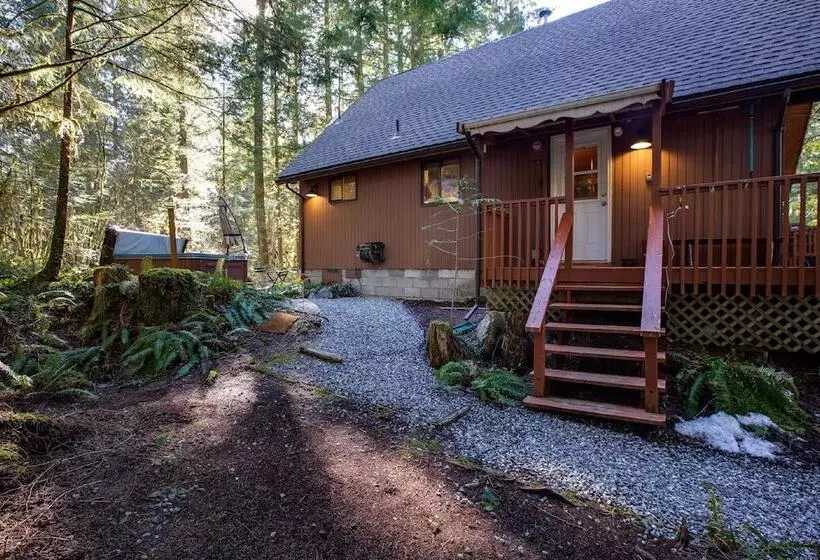 98sl   Hot Tub   Bbq   Pets Ok   Wifi   Sleeps 6