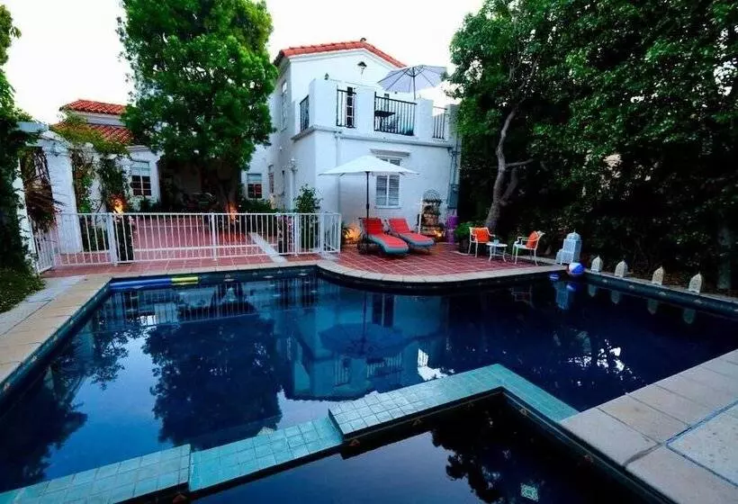 ペンション Beverly Hills Celebrity Home