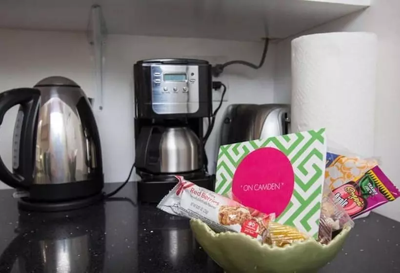 ペンション Beverly Hills Celebrity Home