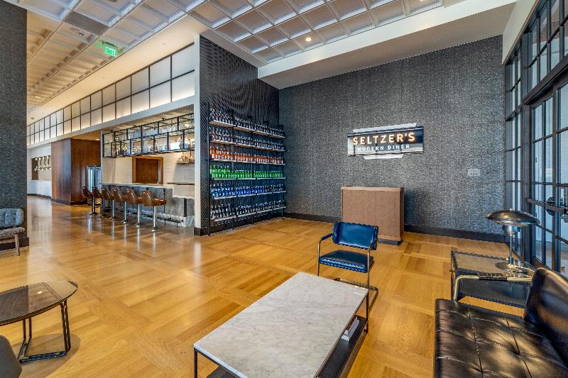 فندق Omni Oklahoma City