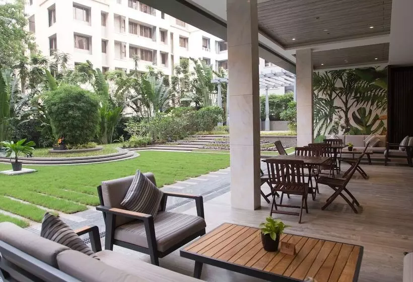 Hotelli Radisson Blu Mumbai International Airport