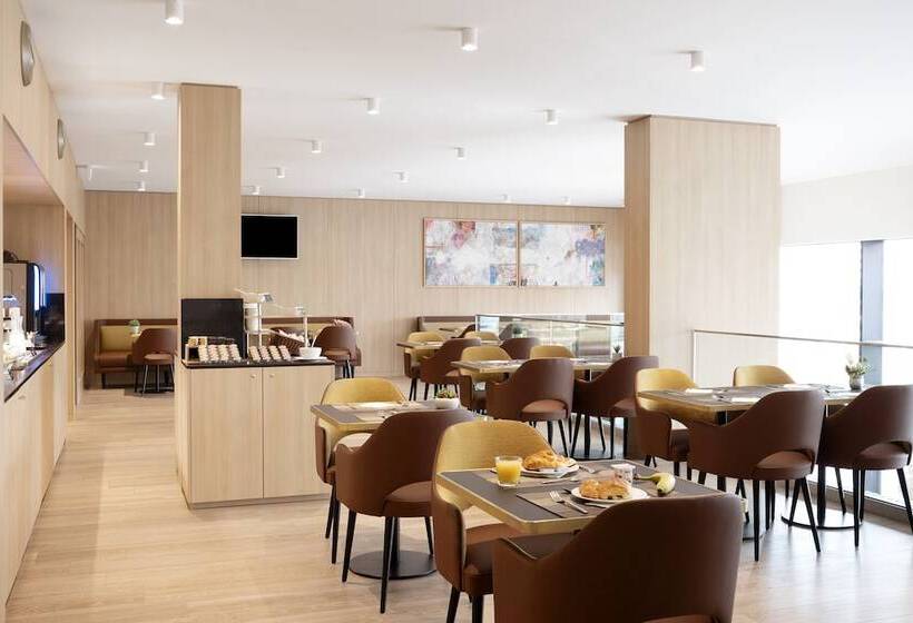 هتل Residhome Luxembourg Eschbelval