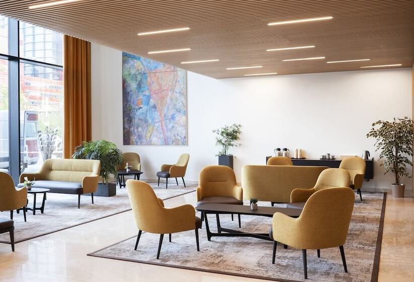 هتل Residhome Luxembourg Eschbelval