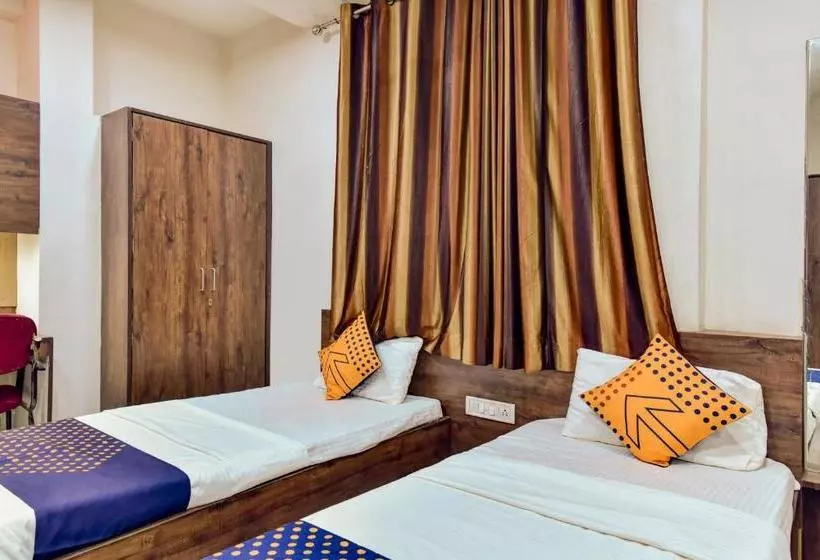 Hotelli Spot On 76315  Vip Homes