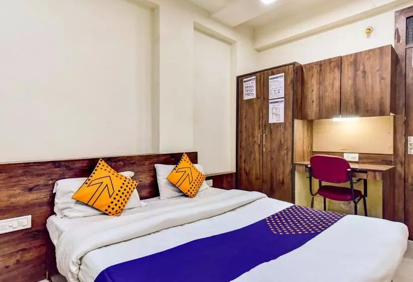 Hotelli Spot On 76315  Vip Homes