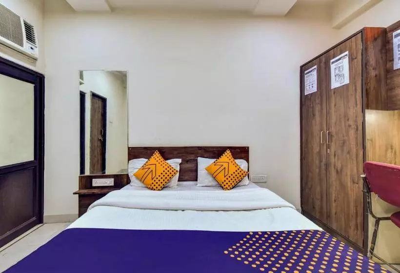 Hotelli Spot On 76315  Vip Homes