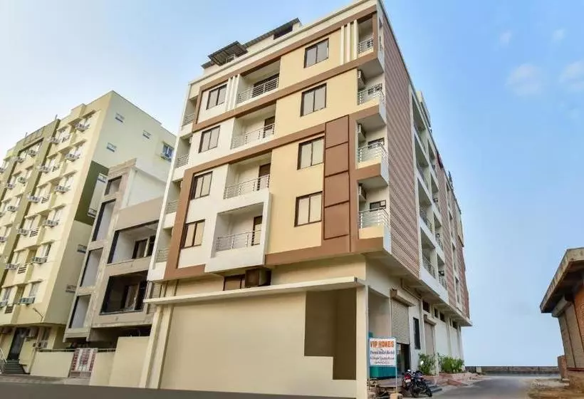 Hotelli Spot On 76315  Vip Homes