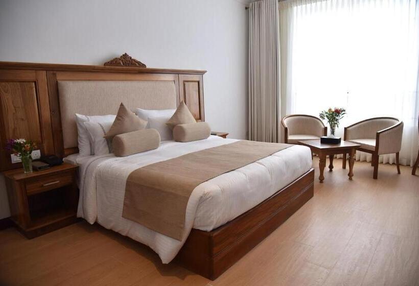 Araliya Red   Budget Friendly Hotel  Where You Find Stunning 360 Panoramic View Of Nuwara Eliya