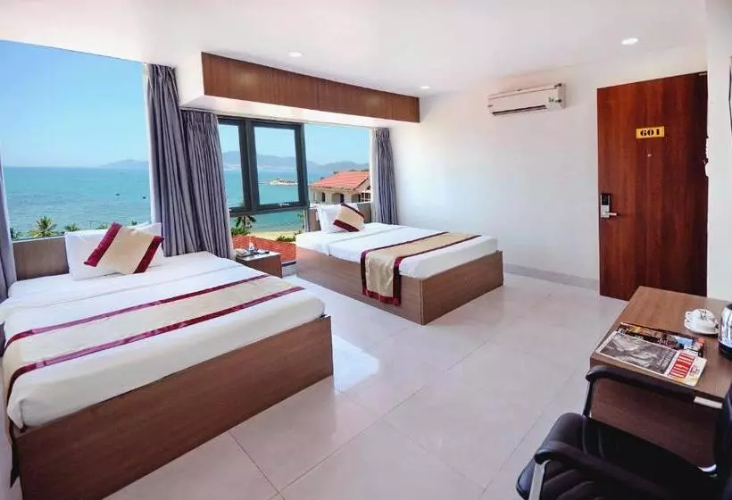 هتل Arise Seaside