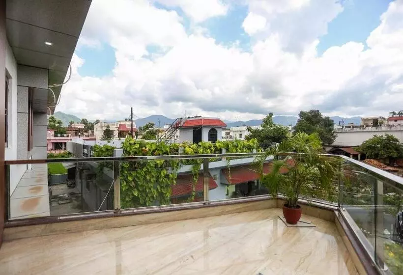Hotelli Flagship 48731 Pradeep Hostel