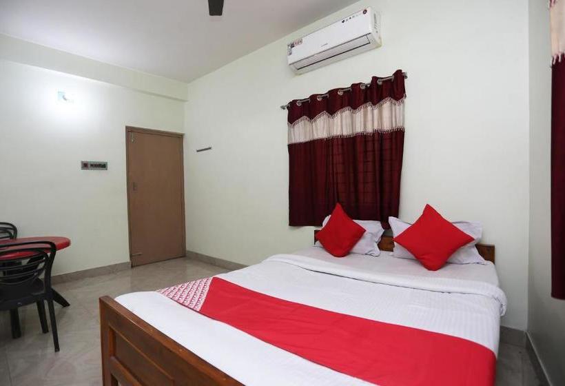 ホテル Oyo 27733  Asansol Inn