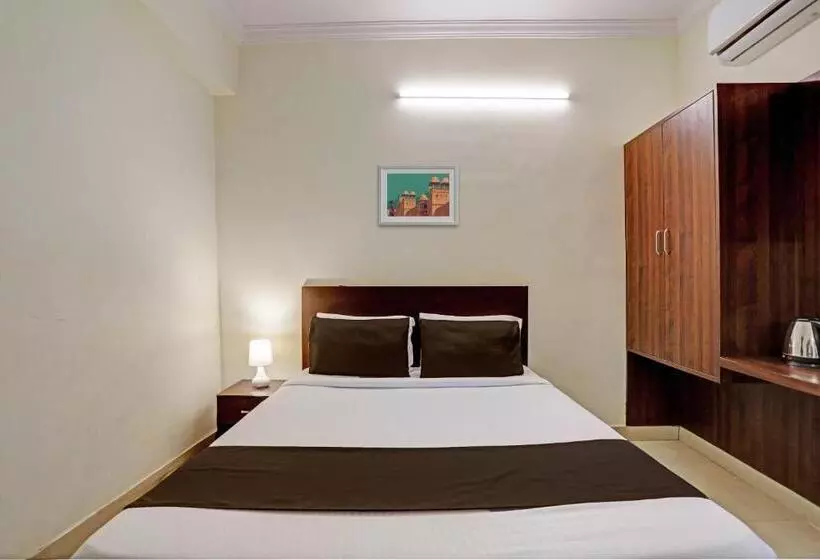 هتل O Shiridi Residency Near Birla Mandir