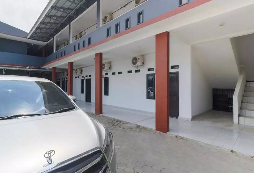 ホテル Oyo 3751 Sejahtera Residence Syariah