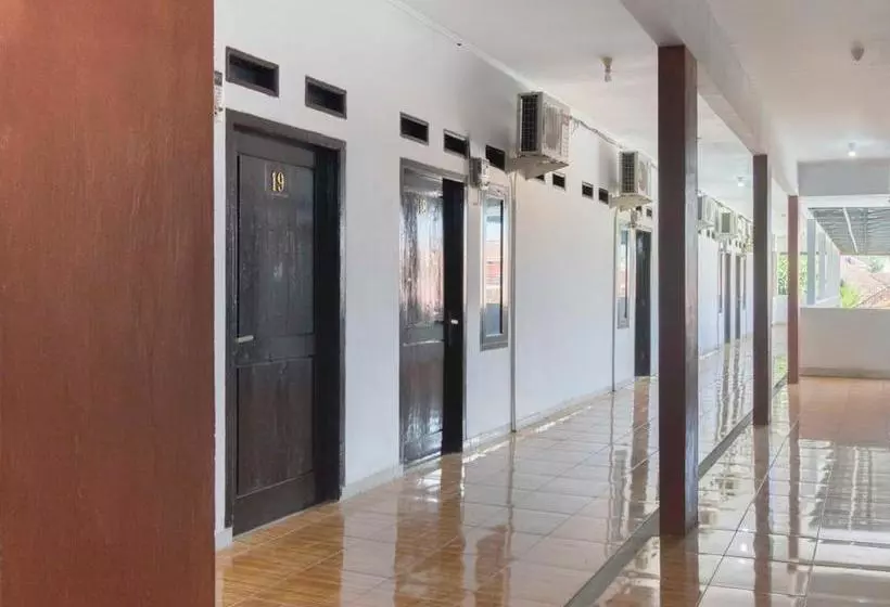 ホテル Oyo 3751 Sejahtera Residence Syariah