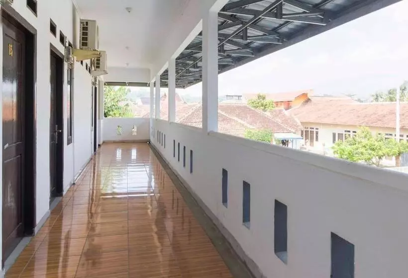 ホテル Oyo 3751 Sejahtera Residence Syariah