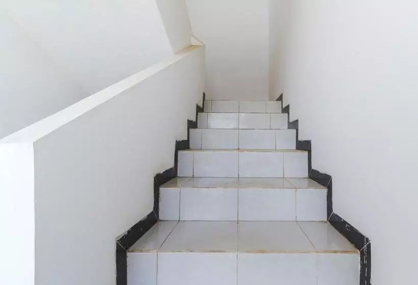ホテル Oyo 3751 Sejahtera Residence Syariah