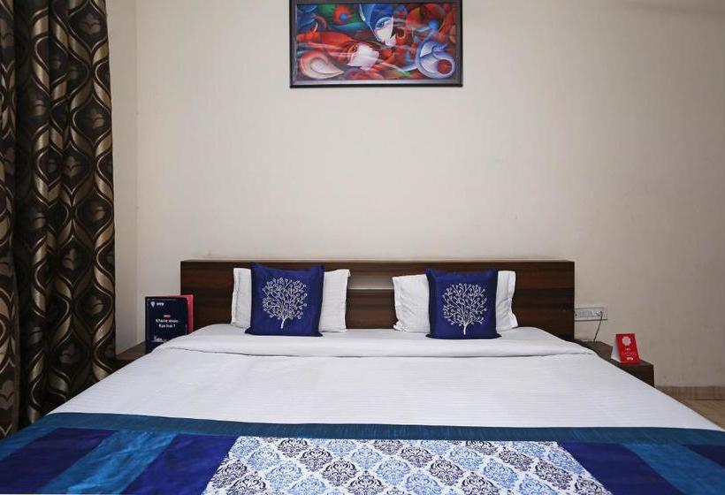 ホテル Oyo 5449  Sbd Guest House