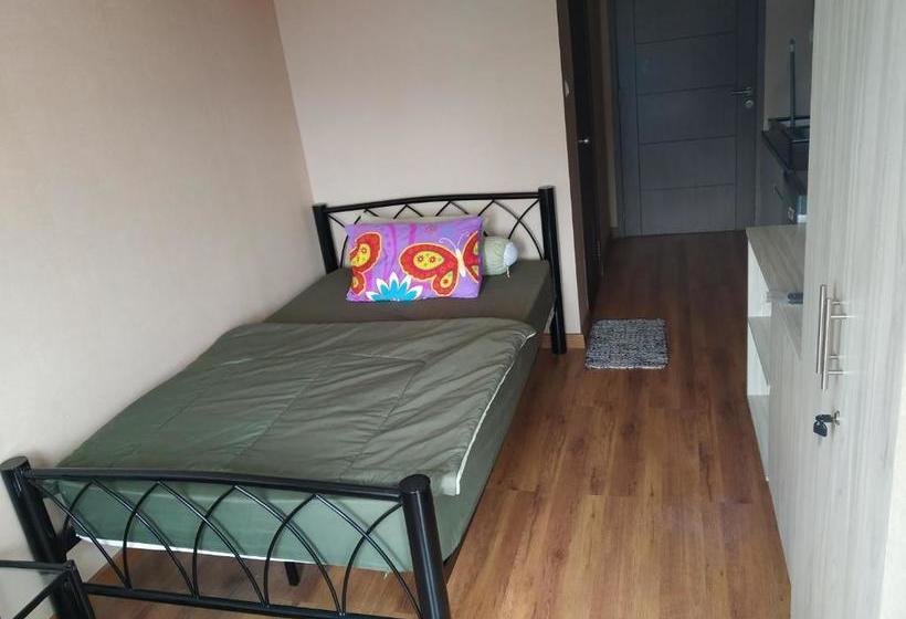 فندق Oyo Life 2932 Cozy Home Easton