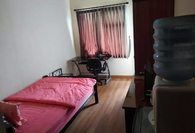 Hotelli Oyo Life 2932 Cozy Home Easton