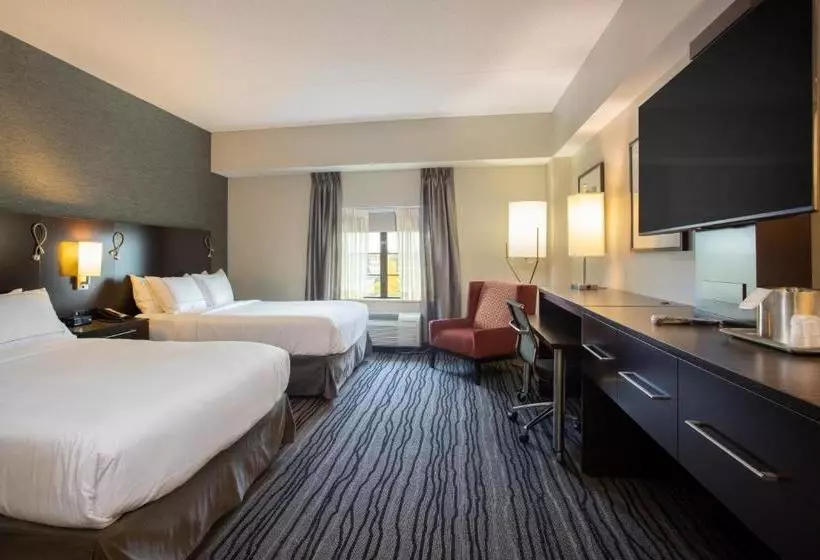 هتل The Mosey Buffalo Williamsville, Tapestry Collection Hilton