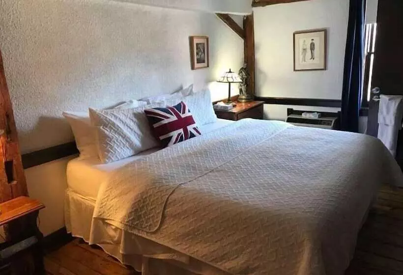 Hotelli The Olde Angel Inn