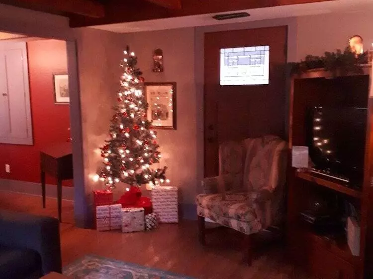 Hotelli The Olde Angel Inn