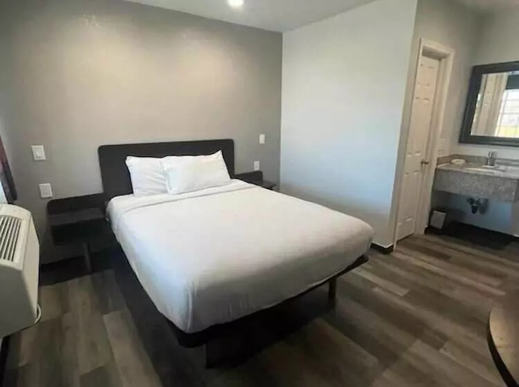 モーテル High Desert Inn