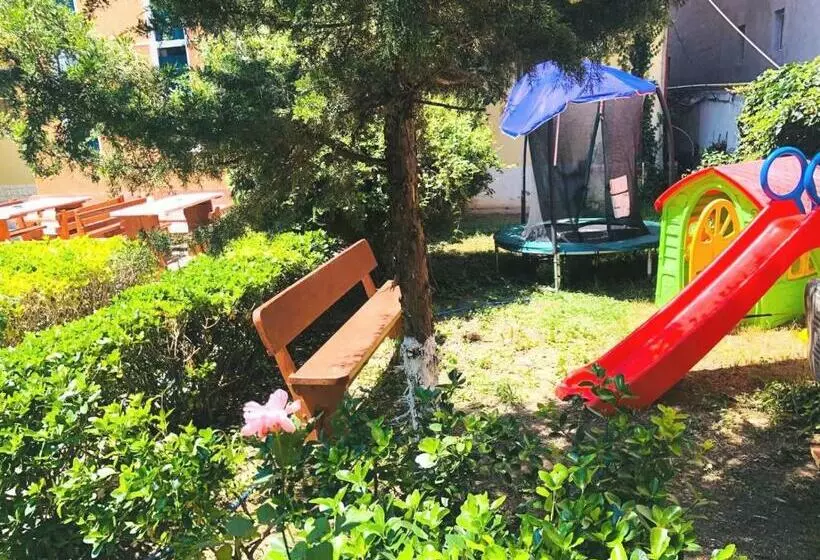 ペンション Casa Paloma