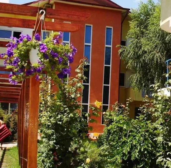 ペンション Casa Paloma