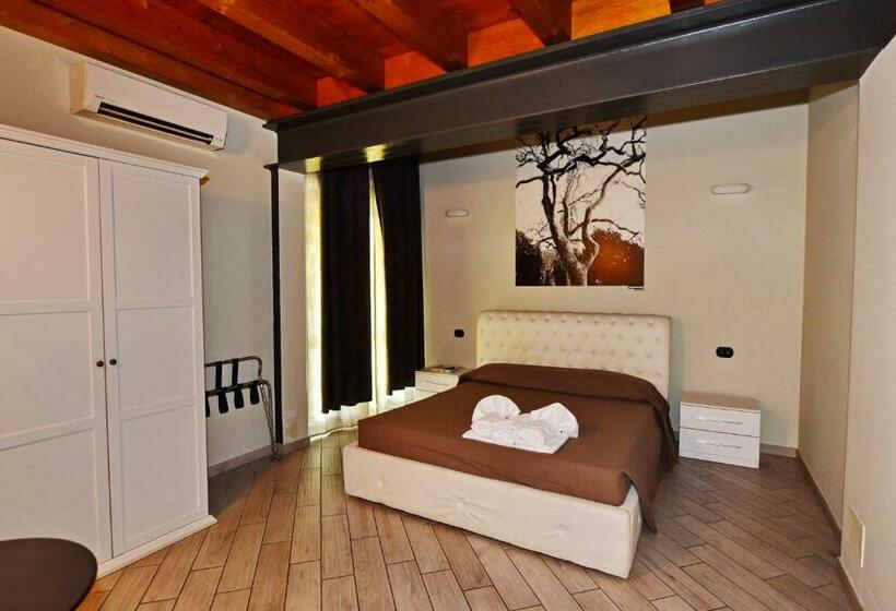 بنسيون La Terrazza Sul Lago