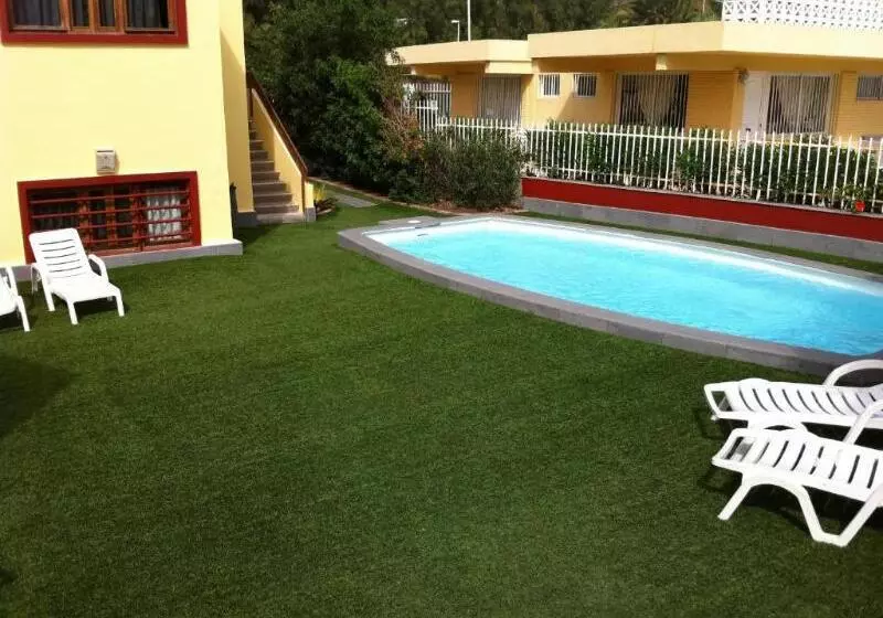 Apartamentos Miami Playa