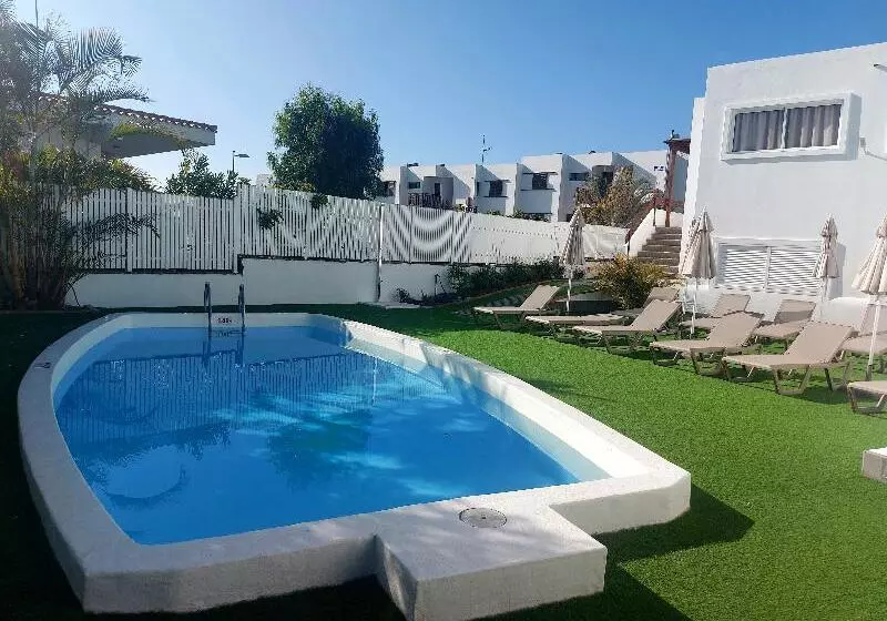 Apartamentos Miami Playa