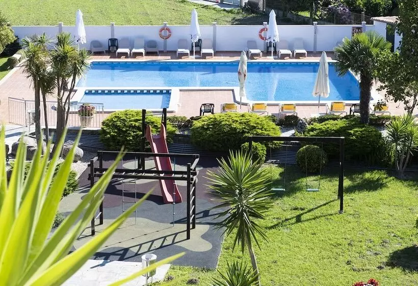 Отель Cabo Festiñanza