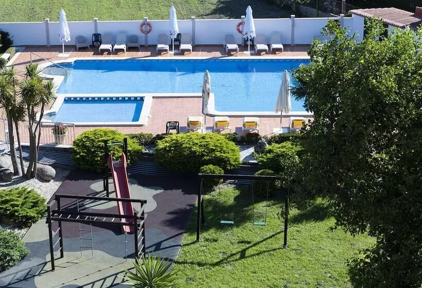 Отель Cabo Festiñanza