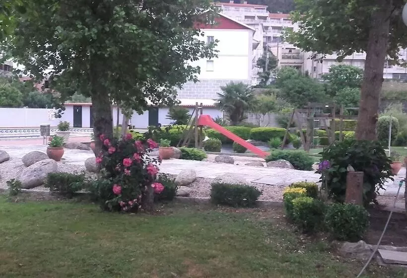 Отель Cabo Festiñanza