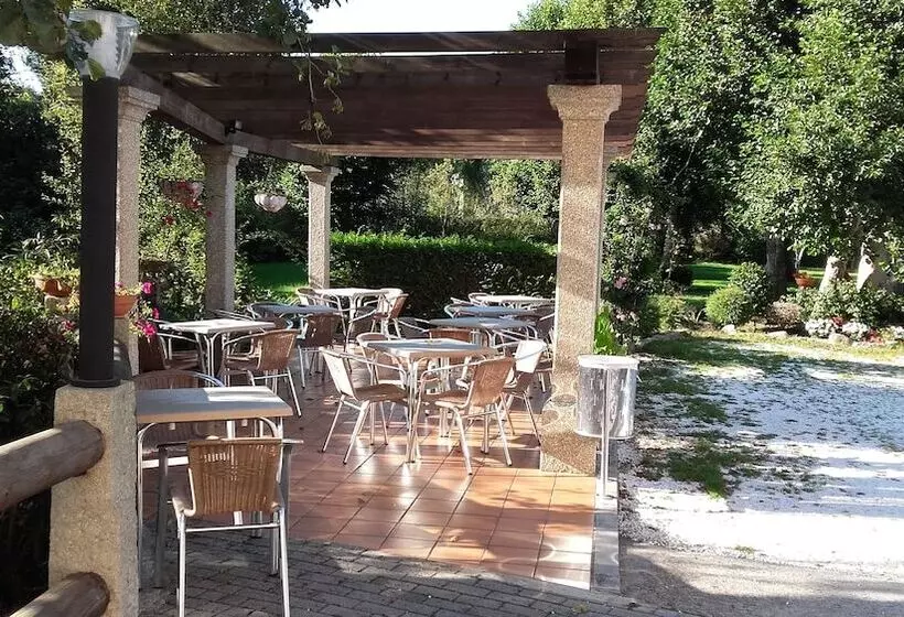 Отель Cabo Festiñanza