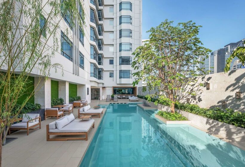 هتل Doubletree By Hilton Bangkok Ploenchit