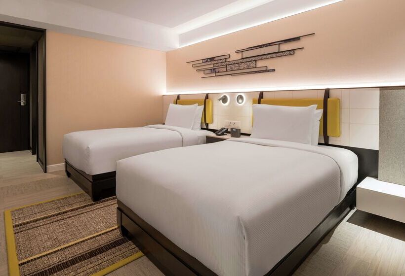 هتل Doubletree By Hilton Bangkok Ploenchit