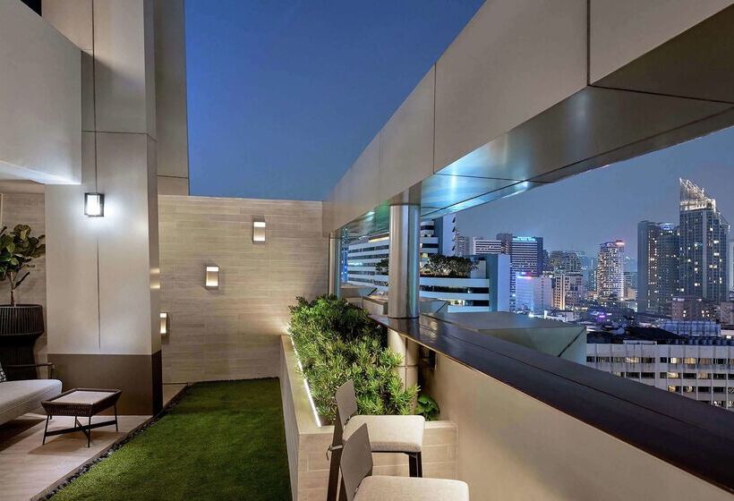 هتل Doubletree By Hilton Bangkok Ploenchit