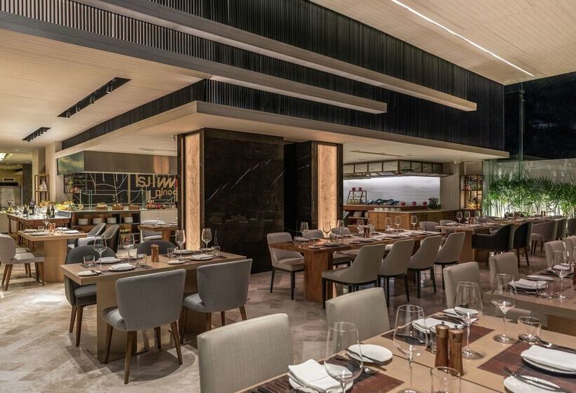 هتل Doubletree By Hilton Bangkok Ploenchit