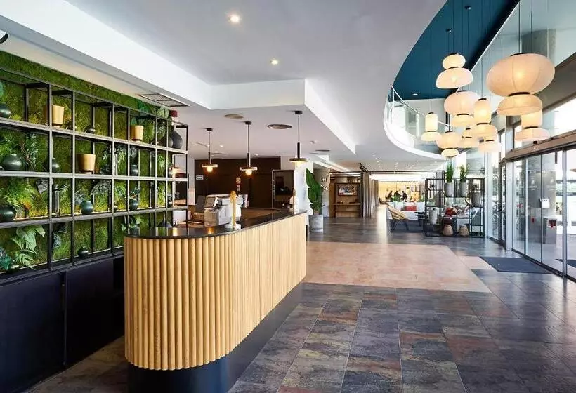 Отель Eurostars Málaga