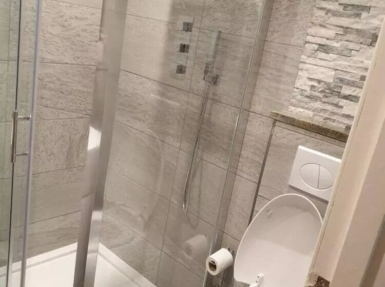 هتل Glasgow Lofts