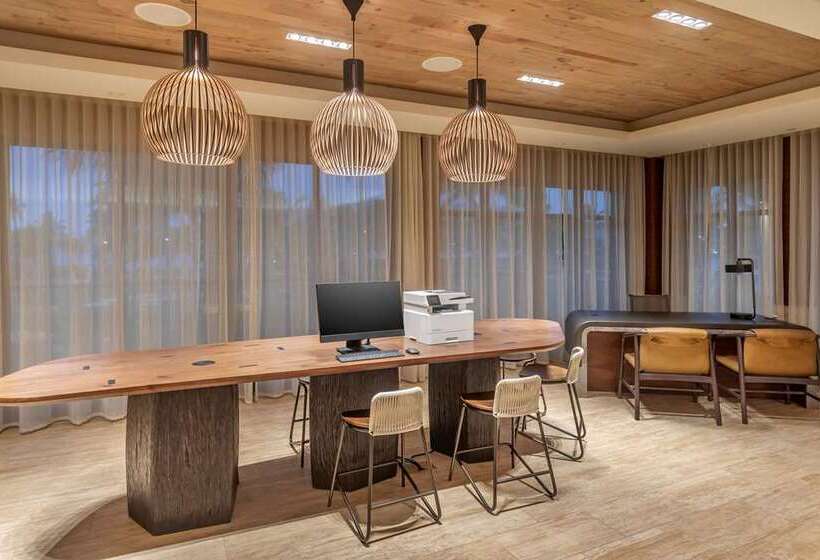 בית מלון כפרי Hilton Grand Vacations Club Maui Bay Villas