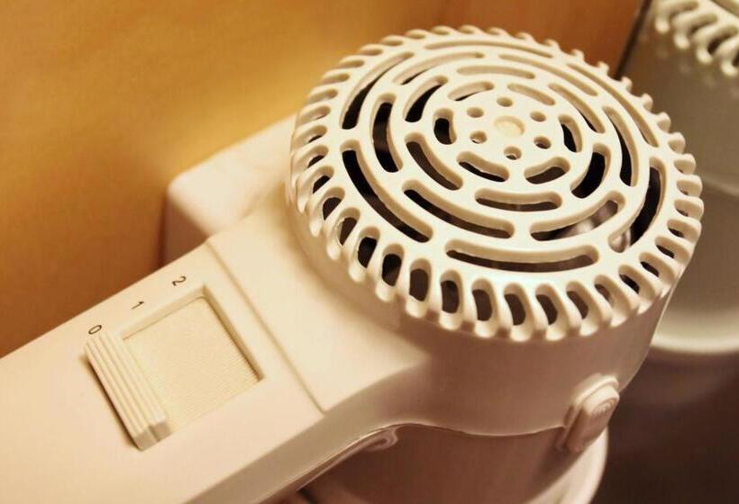 هتل Holiday Inn Express Southampton   M27, J7, An Ihg