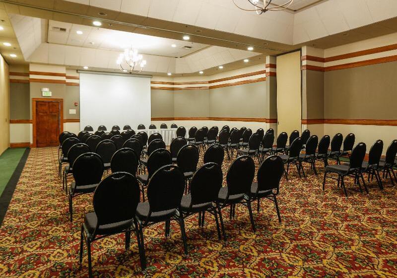 فندق Holiday Inn West Yellowstone, An Ihg