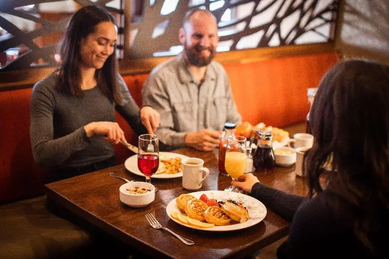 هتل Holiday Inn West Yellowstone, An Ihg