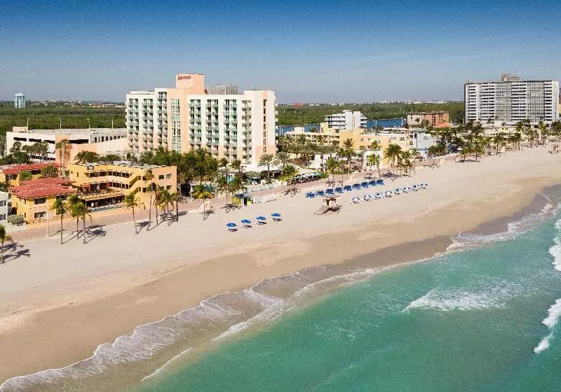 בית מלון כפרי Hollywood Beach Marriott