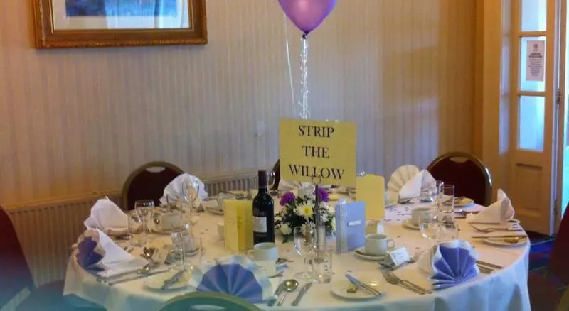 Отель The Elgin Kintore Arms, Inverurie